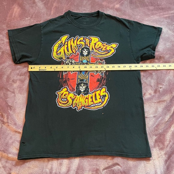Guns N’ Roses 2017 Original Tour Shirt Size Medium NOT IN THIS‎ LIFETIME Skull - Picture 6 of 8